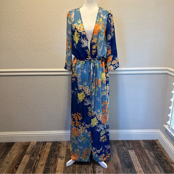 Guess Floral Kimono Size Medium - Picture 9 of 12